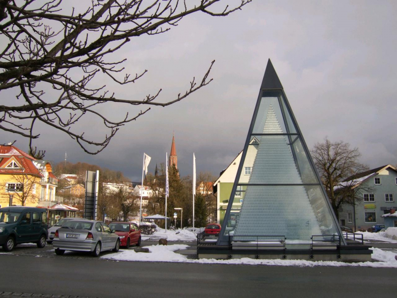 0102_Pyramide_Zwiesel_